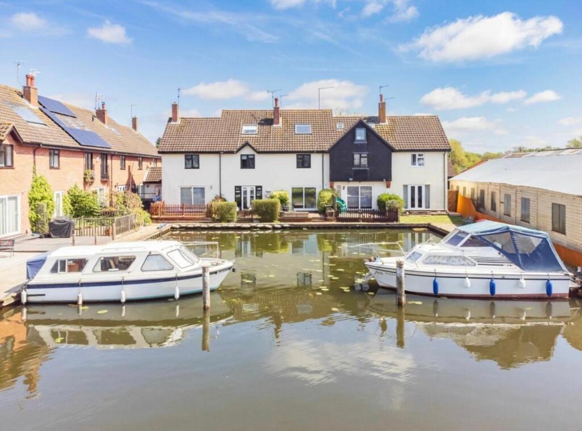 Cottage On The Quay Wroxham Kültér fotó